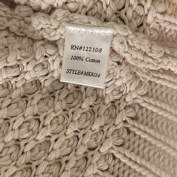 MAK Sweater, Cream, Size Large - Picture 5 of 5